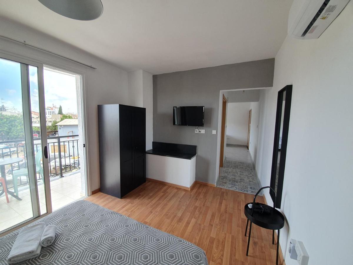 Valentinos Apartments 파포스 외부 사진